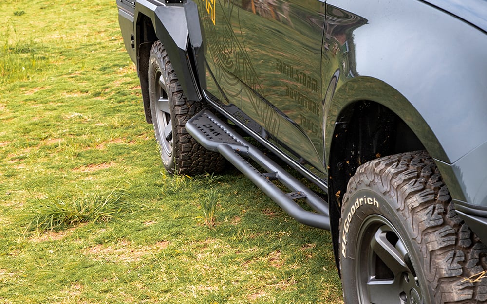 D-Max Rock Sliders 1 - Image 1