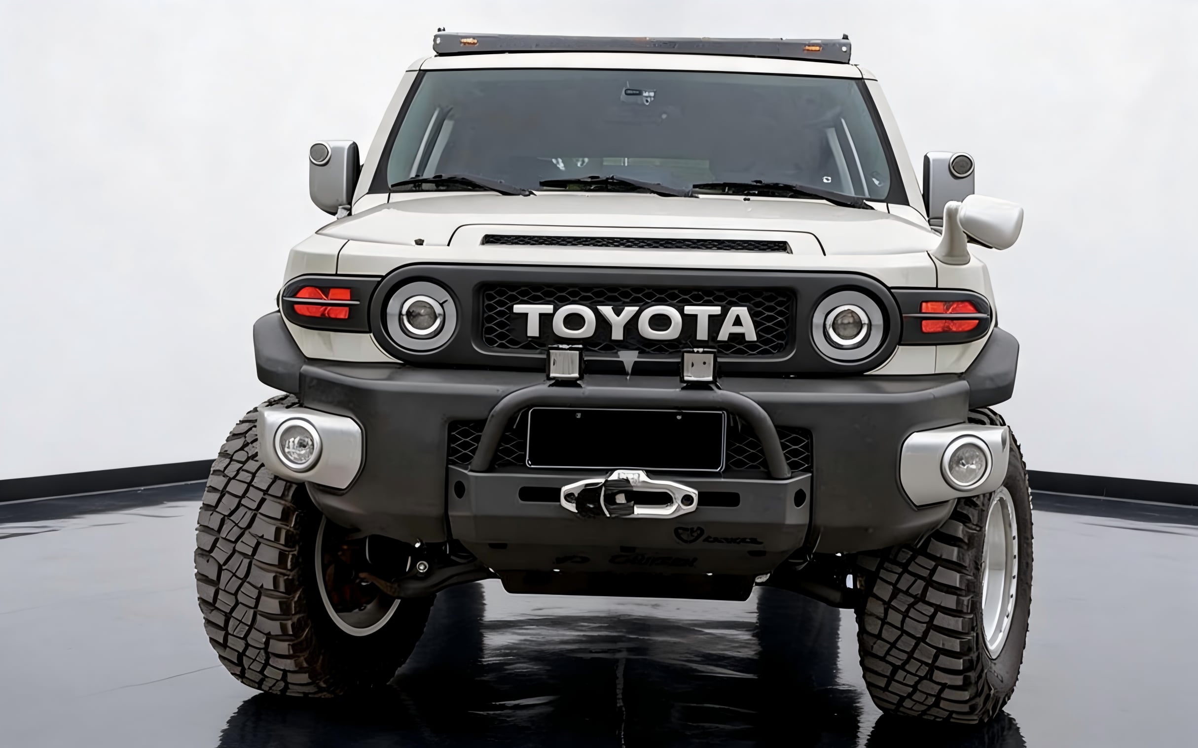 FJ Front Bumper Small - Image 1